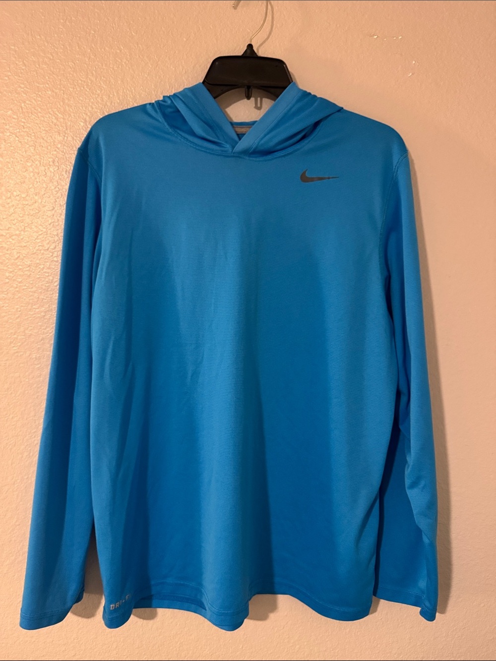Nike Men’s Bright Blue Hooded Long-Sleeve Dri-fit Athletic Shirt